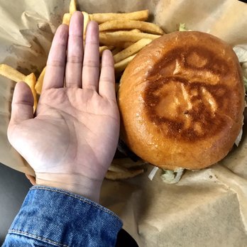 JLB Eatery - Cheeseburger meal - Burgers Near Me - Houston, Texas JLB Eatery - Cheeseburger meal - Burgers Near Me - Houston, Texas