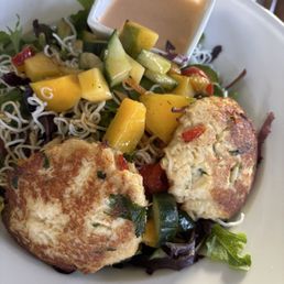 Fresh Lump Crab Cakes Fresh Lump Crab Cakes