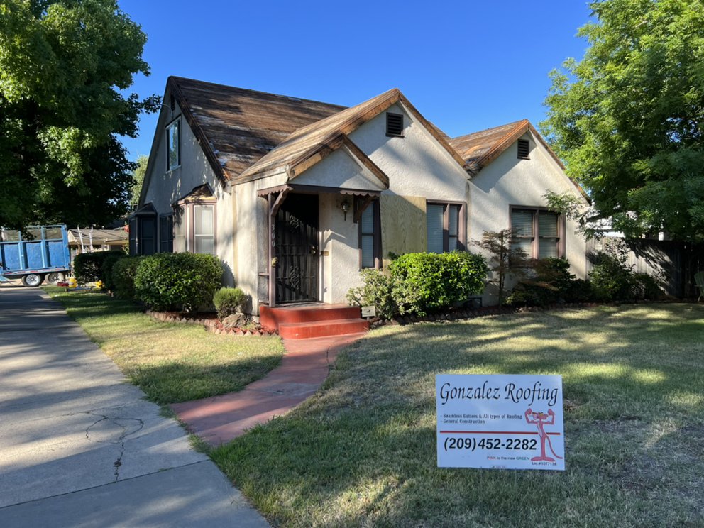 Slide of Gonzalez Roofing