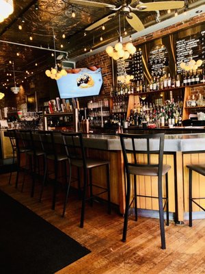 Black Dog Tavern by null