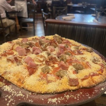 Redwood Steakhouse & Brewery - Godfather Pizza - New American Near Me - Flint, Michigan