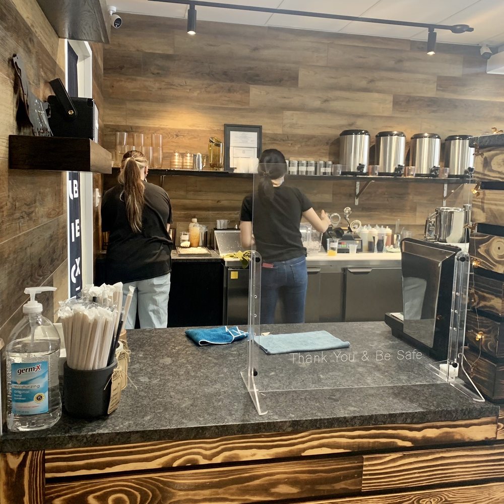 Bubble Box - a man and a woman in a coffee shop - Bubble Tea Near Me - Lawrence, Kansas Bubble Box - a man and a woman in a coffee shop - Bubble Tea Near Me - Lawrence, Kansas
