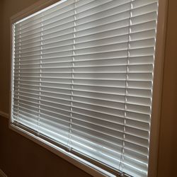 Rosa’s General Cleaning - Super Clean Blinds