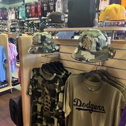 Lots of bucket hats and cute shirts here! Lots of bucket hats and cute shirts here!