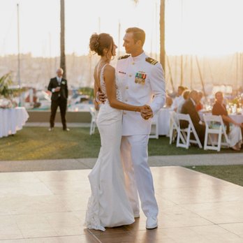 Humphreys Half Moon Inn - The Concert Lawn was the perfect reception venue. The sun setting over the water was stunning. - San Diego, CA