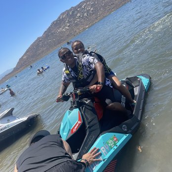 Wavy Rentals - Jet Skis Near Me Wavy Rentals - Jet Skis Near Me