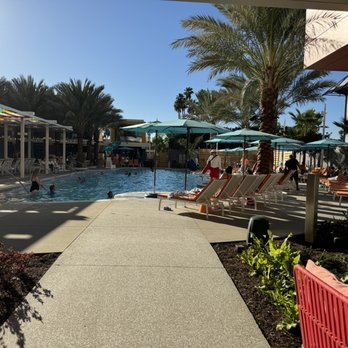 Palm Breeze Bar - Pool - Bars Near Me - Anaheim, California