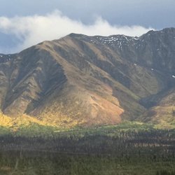 Alaska Tour & Travel