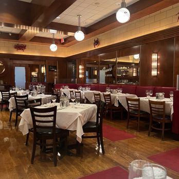Shaw's Crab House - Seafood Near Me - Schaumburg, Illinois Shaw's Crab House - Seafood Near Me - Schaumburg, Illinois
