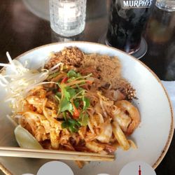Lime - Pad Thai and a pint of Murphy's