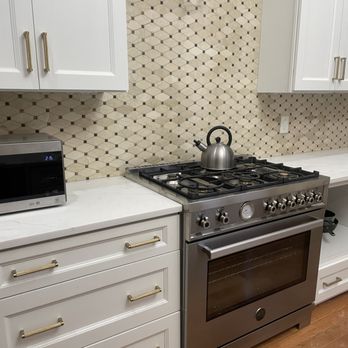 Monica's Cleaning Service - Home Cleaning Near Me Monica's Cleaning Service - Home Cleaning Near Me
