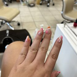 K V Nail Spa