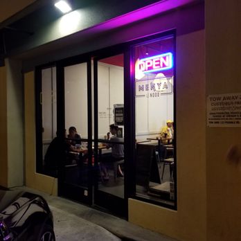 Menya le Nood - Front door - Ramen Near Me - Honolulu, Hawaii Menya le Nood - Front door - Ramen Near Me - Honolulu, Hawaii