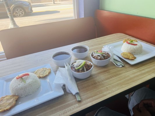 Peacock Arts Café by null