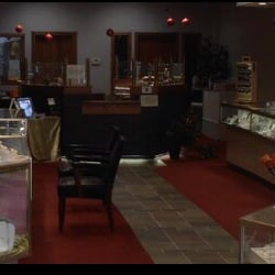 Bauer Jewelers & Gemologists - Christmas at Bauer's