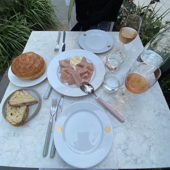 Willmott's Ghost - Burrata and cured meat plate with sourdough bread on the side - Italian Near Me - Seattle, Washington