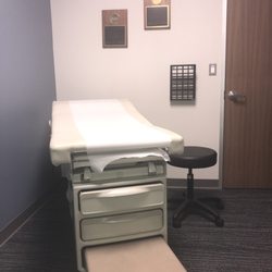 Associated Endocrinologists - Exam room