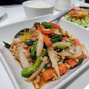 R Haan Thai - Basil leave ground chicken - Thai Near Me - Chicago, Illinois
