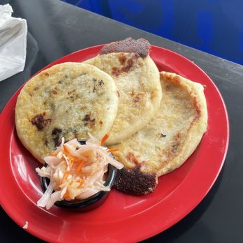 Sophie's Tacos - Jalapeno' Pupusa & Cheese / Queso Pupusa - Tacos Near Me - Seattle, Washington
