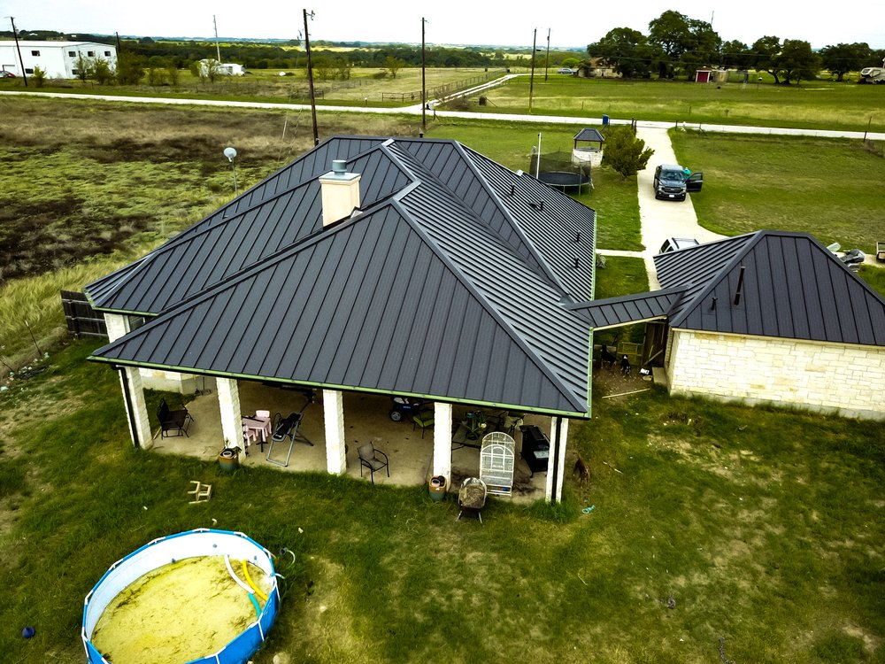 Slide of Vantage Roofing