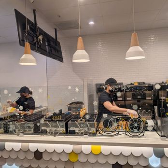 Somisomi - Cooking stations - Ice Cream & Frozen Yogurt Near Me - Irvine, California Somisomi - Cooking stations - Ice Cream & Frozen Yogurt Near Me - Irvine, California