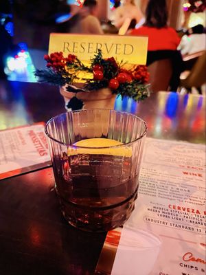 Pushing Daisies by null