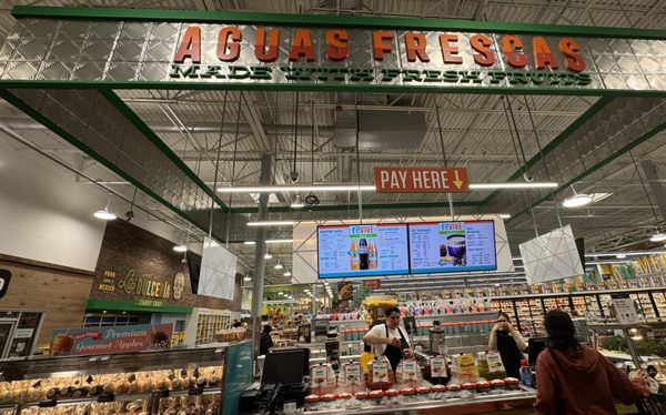 Vallarta Supermarkets by null