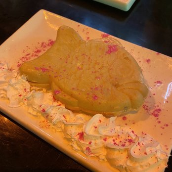 Misuta Chow's - Fish shaped waffle with ice cream inside - Bars Near Me - Buffalo, New York