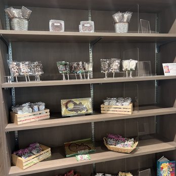 Bayou Country Cafe - a shelf of desserts - Cafes Near Me - Houma, Louisiana Bayou Country Cafe - a shelf of desserts - Cafes Near Me - Houma, Louisiana