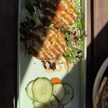 Local Table - Blue Crab Cakes - New American Near Me - Cypress, Texas