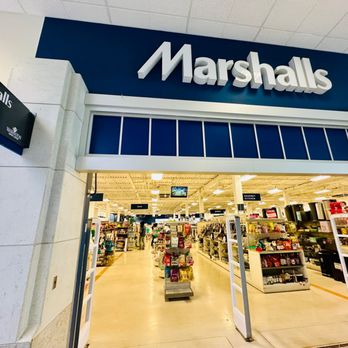 Marshalls - Entrance to store - Department Stores Near Me - Washington, Pennsylvania