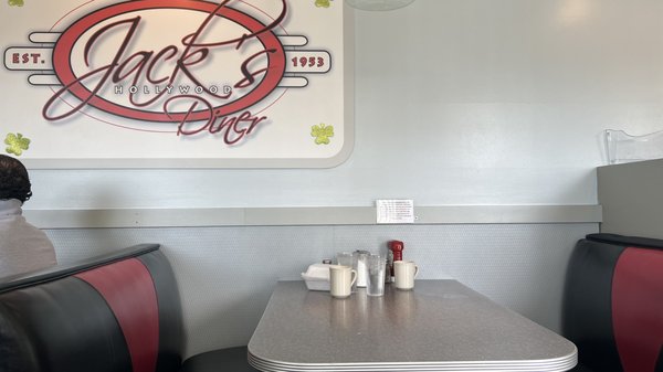 Jack's Hollywood Diner by null