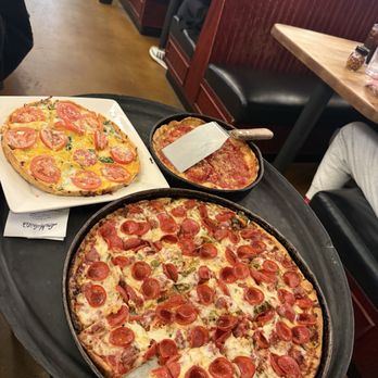Lou Malnati's Pizzeria - Mike's Hot Honey thin crust was amazing - Pizza Near Me - Chicago, Illinois Lou Malnati's Pizzeria - Mike's Hot Honey thin crust was amazing - Pizza Near Me - Chicago, Illinois