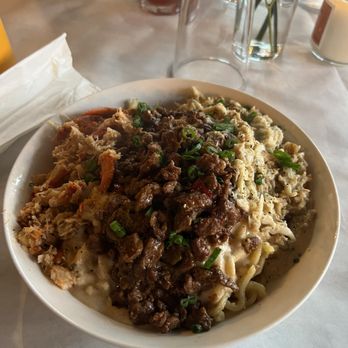 Au Lounge - Not sure if they still serve this - Surf & turf over garlic noodles - Lounges Near Me - Oakland, California