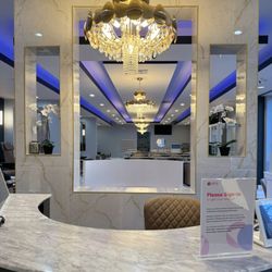 Amasian Spa & Nails