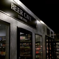 Booze & Brews Liquor