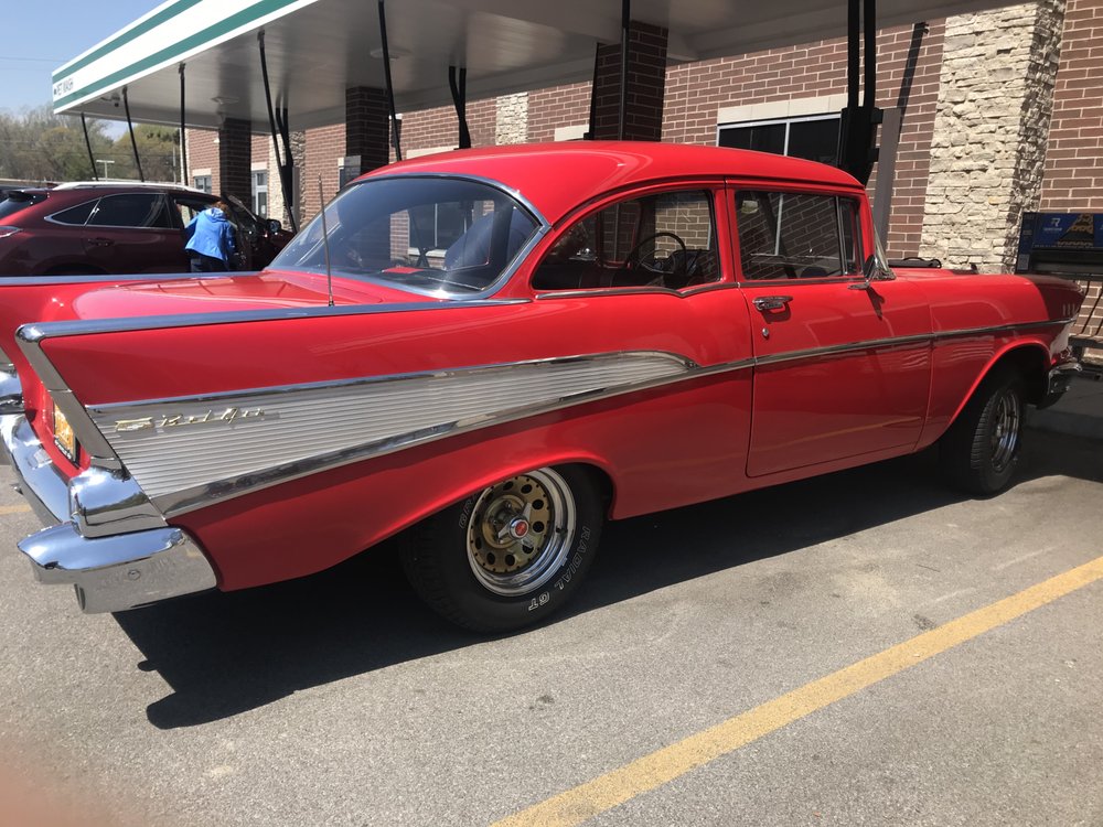 RAINSTORM CAR WASH Updated October 2024 1706 Calumet Ave