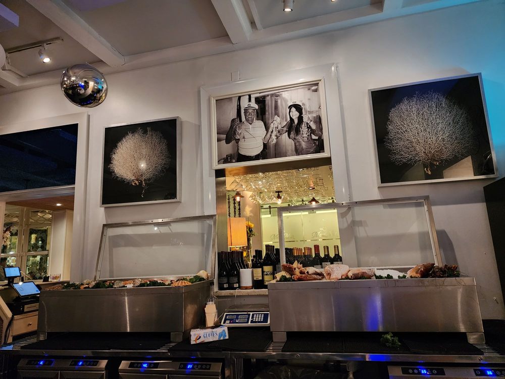 MesaMar Seafood Table