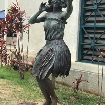 Aloha Tower - Hula dancer - Landmarks & Historical Buildings Near Me - Honolulu, Hawaii