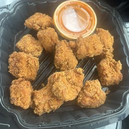 Boneless wings- sauce on the side (carry out)