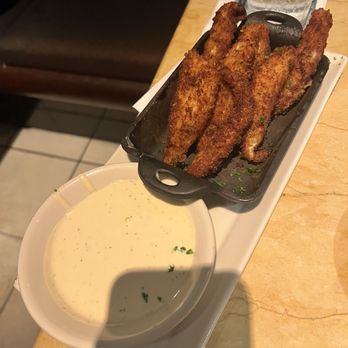 The Cheesecake Factory - Desserts Near Me - Honolulu, Hawaii