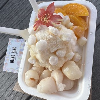 Da Sweet Spot - individual size with lychee, peach, and mochi - Shaved Snow Near Me - Kihei, Hawaii Da Sweet Spot - individual size with lychee, peach, and mochi - Shaved Snow Near Me - Kihei, Hawaii