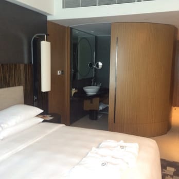 唯港薈 - Room - Hotels Near Me - Hong Kong, HK