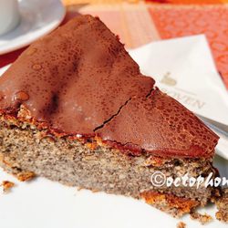Cafe Röntgen - Schoko-Mohn-Torte...