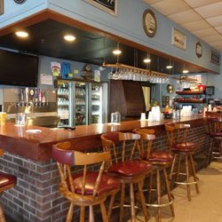 Charleston Rifle Club - Bar at the rifle club