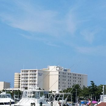 Ocean Key Resort - Back side of resort facing away from Beach - Hotels Near Me - Virginia Beach, Virginia