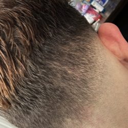 Icon Unlimited Barber Shop - Low fade