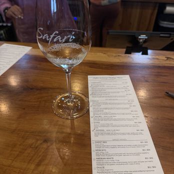 Safari Winery - Wine tasting - Wine Tasting Room Near Me - Fredericksburg, Texas Safari Winery - Wine tasting - Wine Tasting Room Near Me - Fredericksburg, Texas