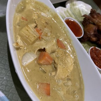 Thai Paradise - Yellow Curry - Thai Near Me - Indianapolis, Indiana