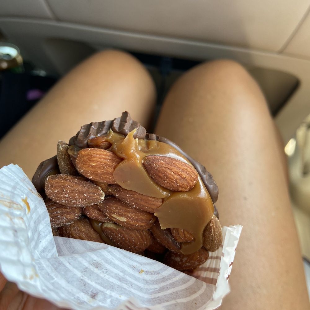 Arthur's Garden Deli - Pecans were chewy and I would have preferred them to be crunchy! - Delis Near Me - Rock Falls, Illinois Arthur's Garden Deli - Pecans were chewy and I would have preferred them to be crunchy! - Delis Near Me - Rock Falls, Illinois